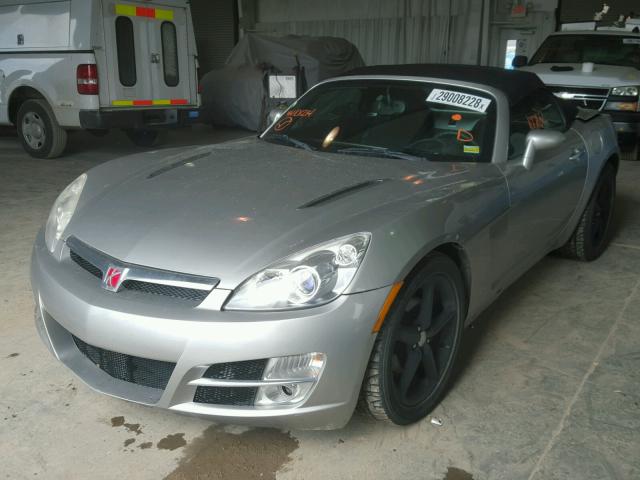 1G8MB35B07Y101214 - 2007 SATURN SKY SILVER photo 2