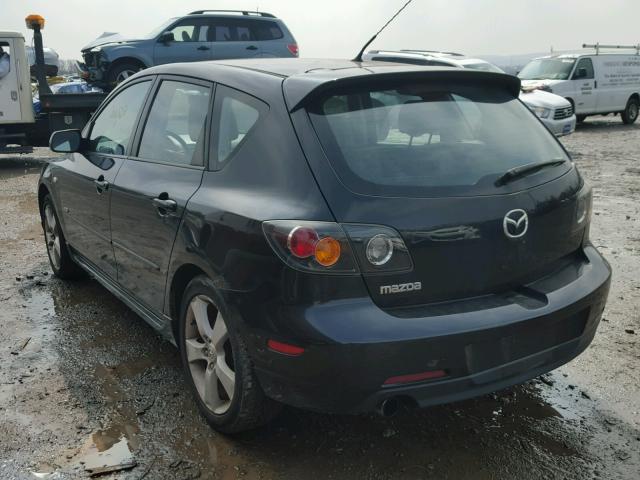 JM1BK343061529184 - 2006 MAZDA 3 HATCHBAC BLACK photo 3