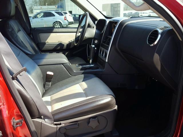 1FMEU73E87UA89812 - 2007 FORD EXPLORER X RED photo 5