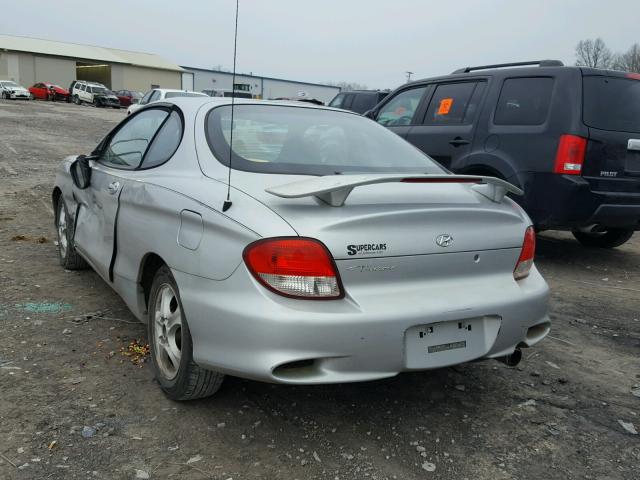 KMHJG25F9YU209424 - 2000 HYUNDAI TIBURON SILVER photo 3