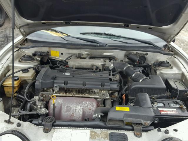 KMHJG25F9YU209424 - 2000 HYUNDAI TIBURON SILVER photo 7