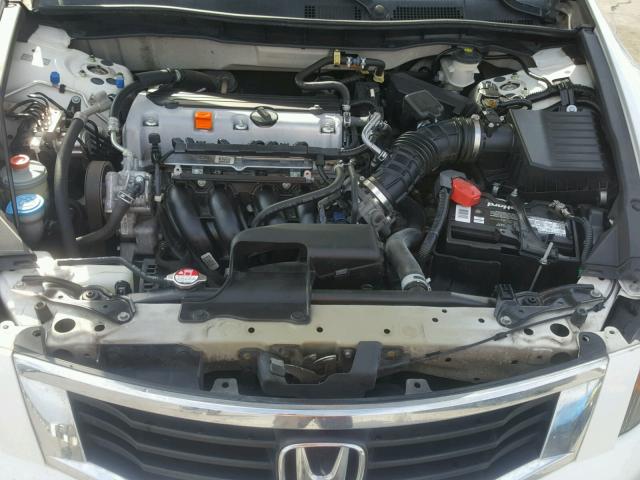 1HGCP26338A082125 - 2008 HONDA ACCORD LX WHITE photo 7