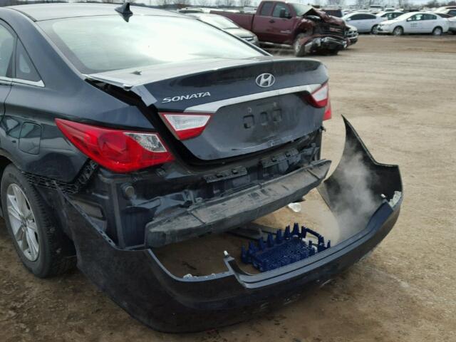 5NPEB4AC7BH021482 - 2011 HYUNDAI SONATA GLS BLUE photo 9