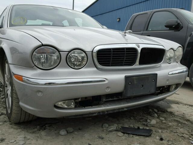 SAJEA71C74SG11260 - 2004 JAGUAR XJ8 GRAY photo 9