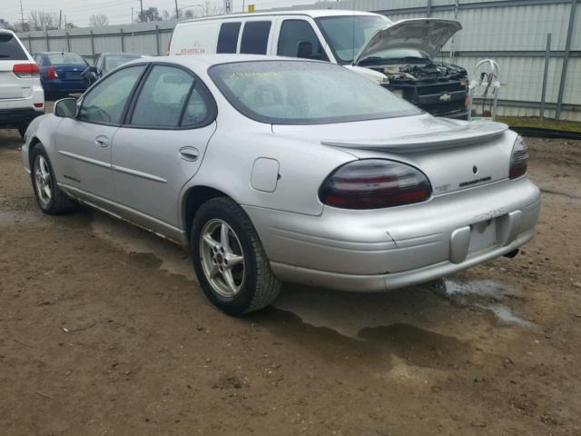 1G2WK52J72F188933 - 2002 PONTIAC GRAND PRIX SILVER photo 3