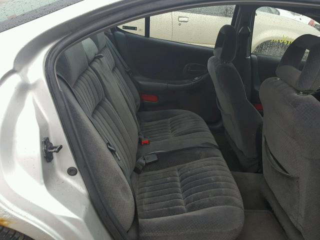 1G2WK52J72F188933 - 2002 PONTIAC GRAND PRIX SILVER photo 6