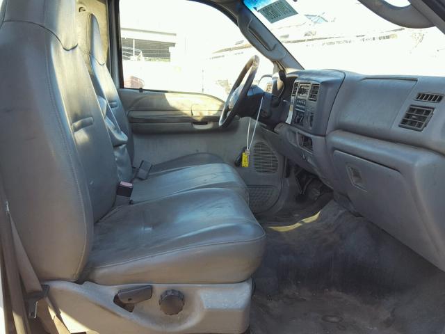 3FTNF20L14MA01252 - 2004 FORD F250 SUPER WHITE photo 5