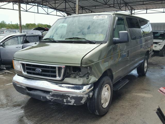 1FBSS31L13HB53350 - 2003 FORD ECONOLINE GREEN photo 2