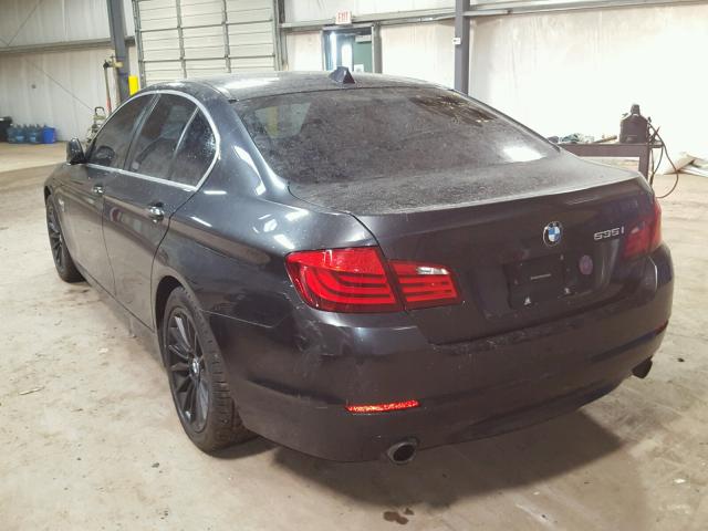 WBAFU7C54BC870587 - 2011 BMW 535 XI BLACK photo 3