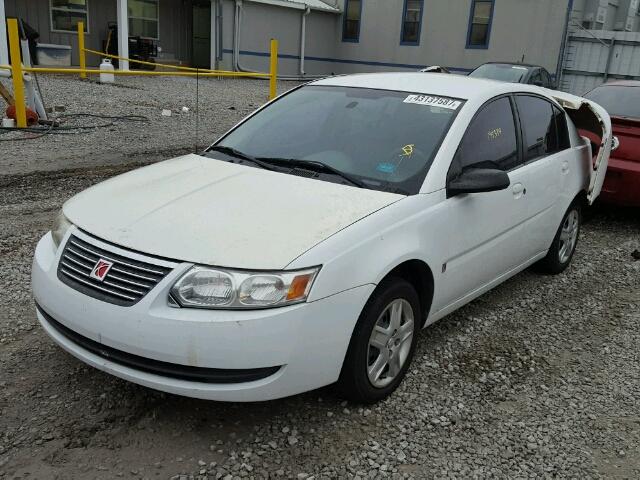 1G8AJ58F27Z162770 - 2007 SATURN ION LEVEL WHITE photo 2