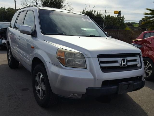 5FNYF28546B005368 - 2006 HONDA PILOT EX SILVER photo 1