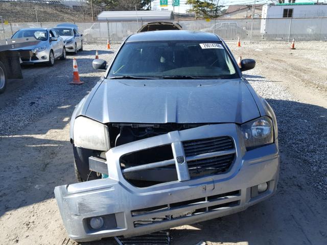 2D4FV47V16H456231 - 2006 DODGE MAGNUM SXT GRAY photo 9