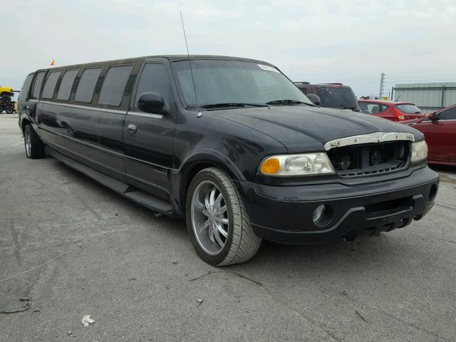 5LMPU28A1XLJ16580 - 1999 LINCOLN NAVIGATOR BLACK photo 1