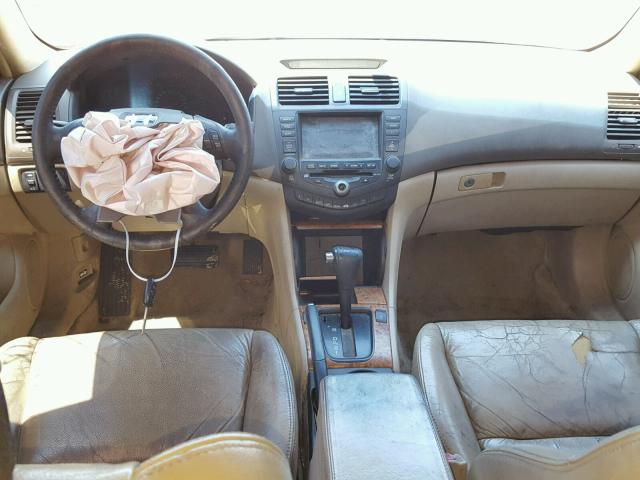 1HGCM66875A027894 - 2005 HONDA ACCORD EX WHITE photo 9