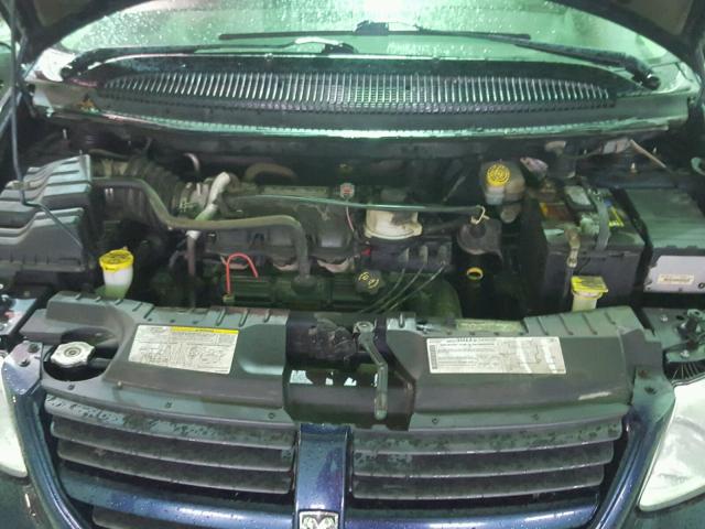 2D4GP44L65R431612 - 2005 DODGE GRAND CARA BLUE photo 7