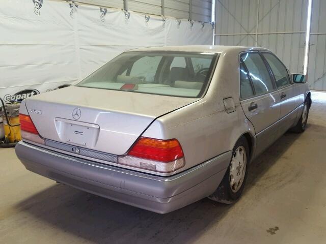 WDBGA51E5SA271666 - 1995 MERCEDES-BENZ S 500 GOLD photo 4