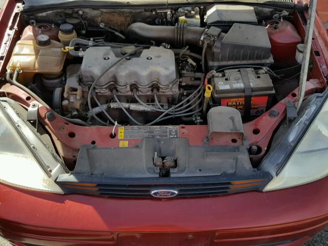 1FAFP33P8YW259561 - 2000 FORD FOCUS LX RED photo 7