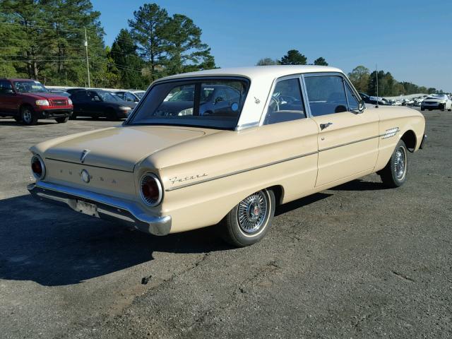 2R19U162007 - 1962 FORD FALCON TAN photo 4