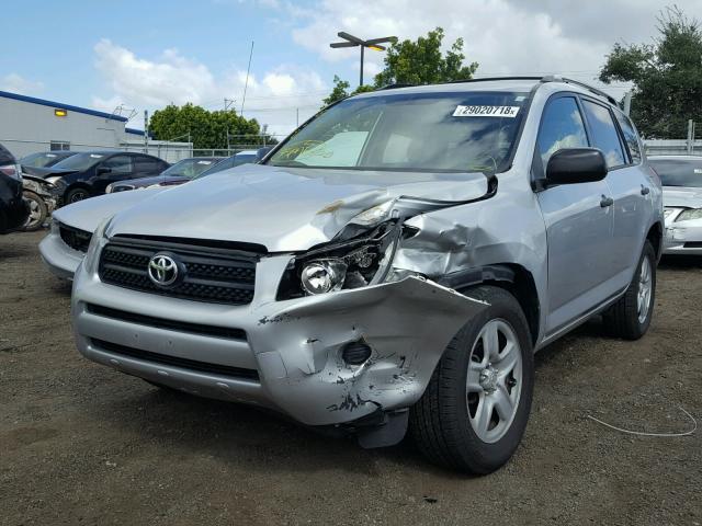 JTMBD33V465012461 - 2006 TOYOTA RAV4 SILVER photo 2