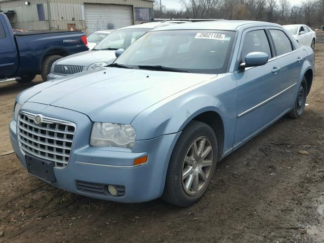 2C3LA53V99H608353 - 2009 CHRYSLER 300 TOURIN BLUE photo 2