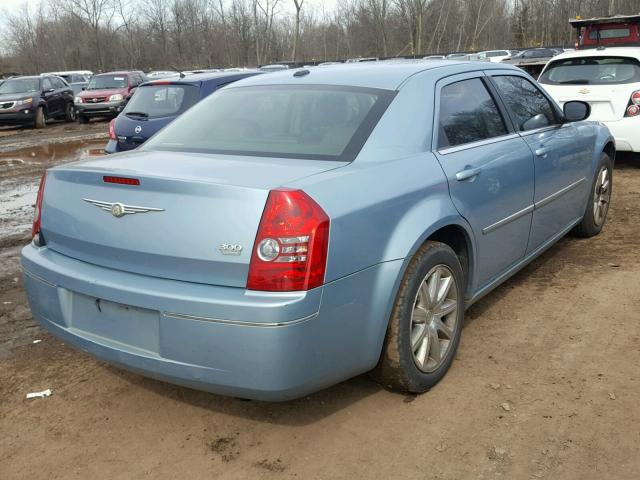 2C3LA53V99H608353 - 2009 CHRYSLER 300 TOURIN BLUE photo 4