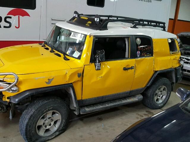 JTEBU11F98K036075 - 2008 TOYOTA FJ CRUISER YELLOW photo 9