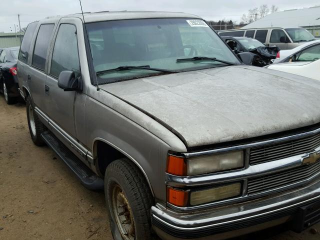 1GNEK13R5XJ476353 - 1999 CHEVROLET TAHOE K150 TAN photo 1