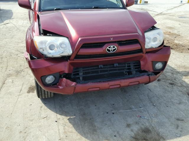 JTEBU17R668057820 - 2006 TOYOTA 4RUNNER LI RED photo 9