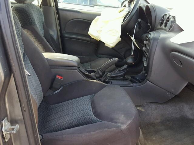 1G2NF52E94M664696 - 2004 PONTIAC GRAND AM S GRAY photo 5