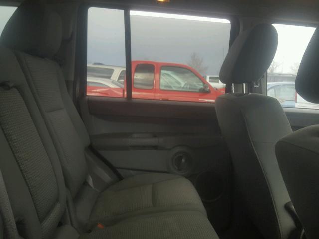 1J8HG48KX7C670880 - 2007 JEEP COMMANDER 红色 照片 6