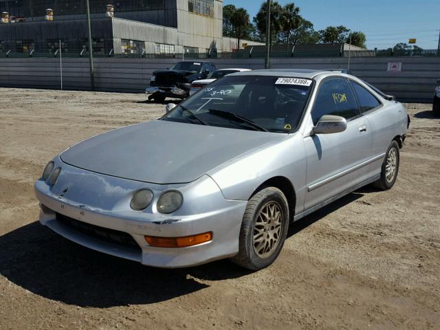 JH4DC4359WS017706 - 1998 ACURA INTEGRA LS SILVER photo 2