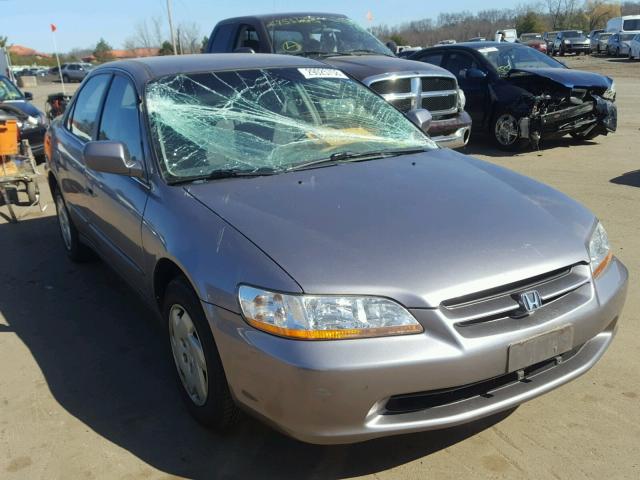 1HGCG1648YA046238 - 2000 HONDA ACCORD LX GRAY photo 1