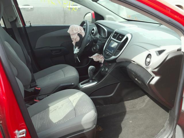 1G1JB5SH2H4119485 - 2017 CHEVROLET SONIC LS RED photo 5