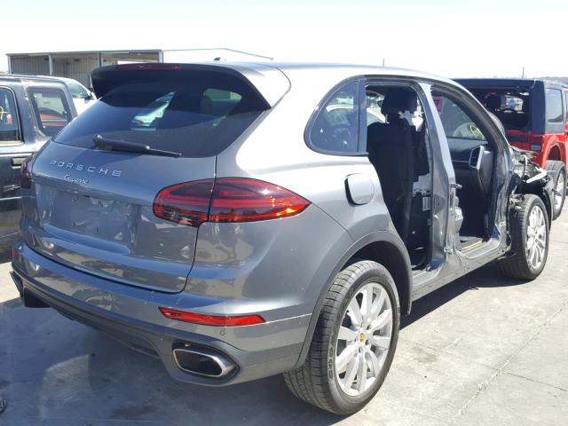 WP1AA2A23GKA36937 - 2016 PORSCHE CAYENNE GRAY photo 4