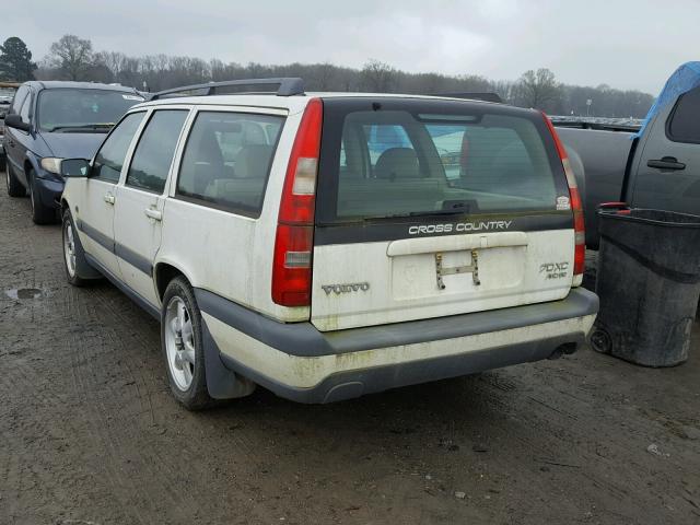 YV1LZ56D6Y2708337 - 2000 VOLVO V70 XC WHITE photo 3