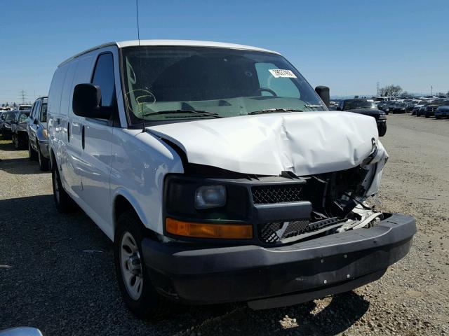 1GCSGAFX0B1177305 - 2011 CHEVROLET EXPRESS G1 WHITE photo 1