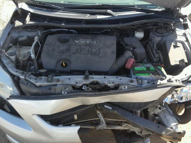 1NXBU4EE2AZ235126 - 2010 TOYOTA COROLLA BA SILVER photo 7