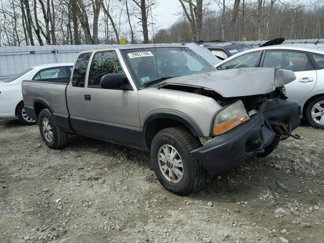 1GTDT19W228148208 - 2002 GMC SONOMA BROWN photo 1