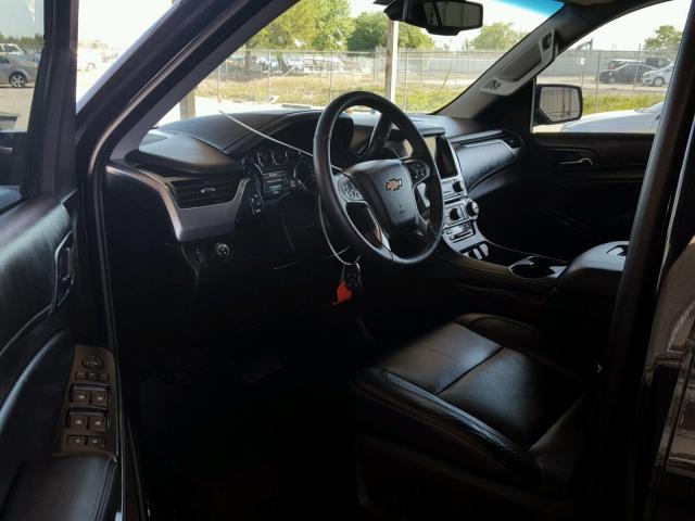 1GNSCJKC7FR694937 - 2015 CHEVROLET SUBURBAN C BLACK photo 9