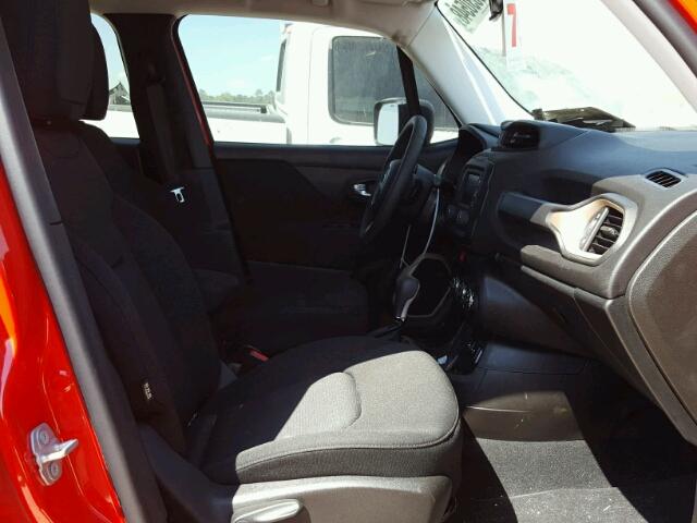 ZACCJAAB7HPE67230 - 2017 JEEP RENEGADE S Qırmızı foto 5