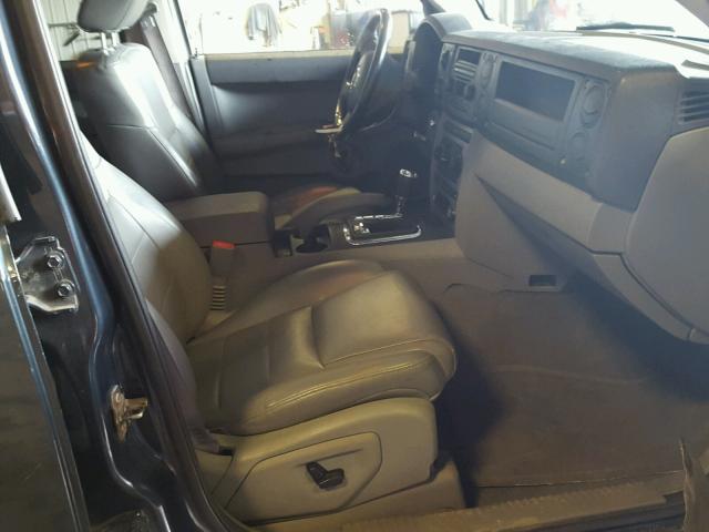 1J8HG48N46C363942 - 2006 JEEP COMMANDER ლურჯი ფოტო 5