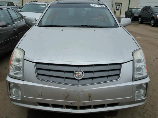 1GYDE63A940122186 - 2004 CADILLAC SRX SILVER photo 9