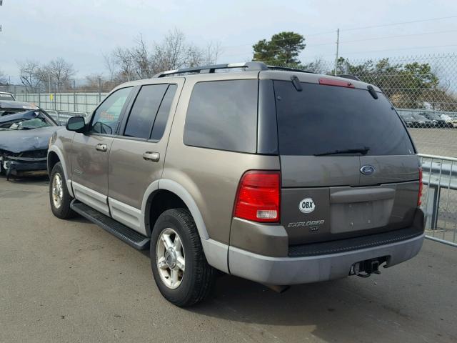 1FMZU73E62UA67849 - 2002 FORD EXPLORER X GOLD photo 3