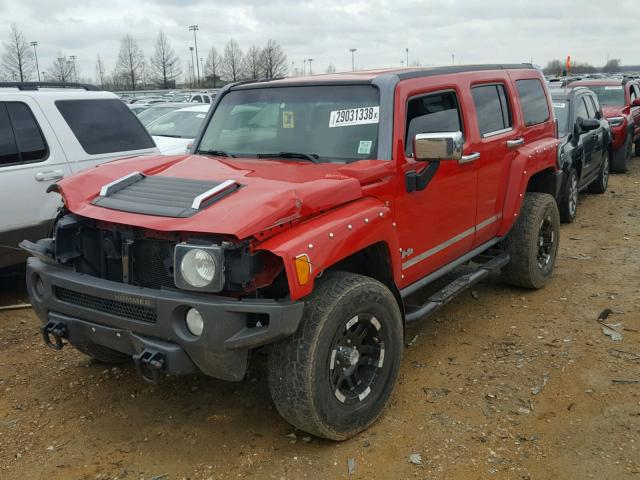 5GTDN13E878220569 - 2007 HUMMER H3 RED photo 2