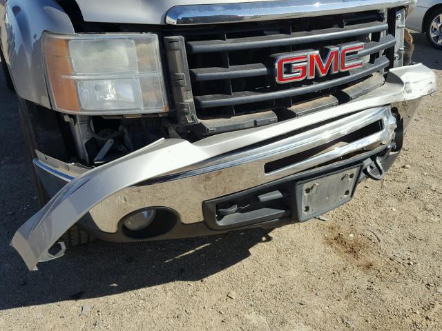 3GTEC33J19G105027 - 2009 GMC SIERRA C15 SILVER photo 9