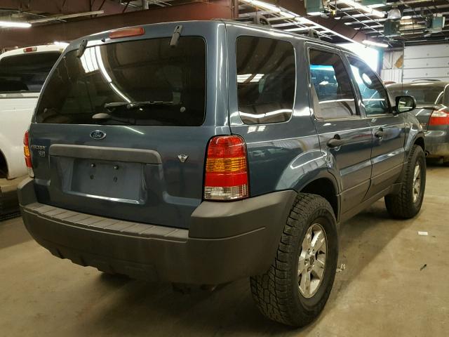 1FMYU93196KA76731 - 2006 FORD ESCAPE XLT BLUE photo 4