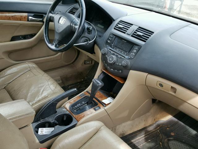 1HGCM826X3A025005 - 2003 HONDA ACCORD EX RED photo 5