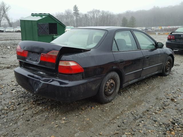 1HGCF8542XA070062 - 1999 HONDA ACCORD DX BLACK photo 4