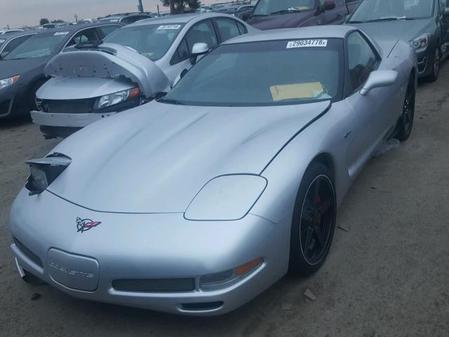 1G1YY12SX25105417 - 2002 CHEVROLET CORVETTE Z SILVER photo 2