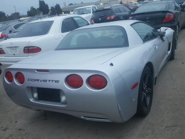 1G1YY12SX25105417 - 2002 CHEVROLET CORVETTE Z SILVER photo 4